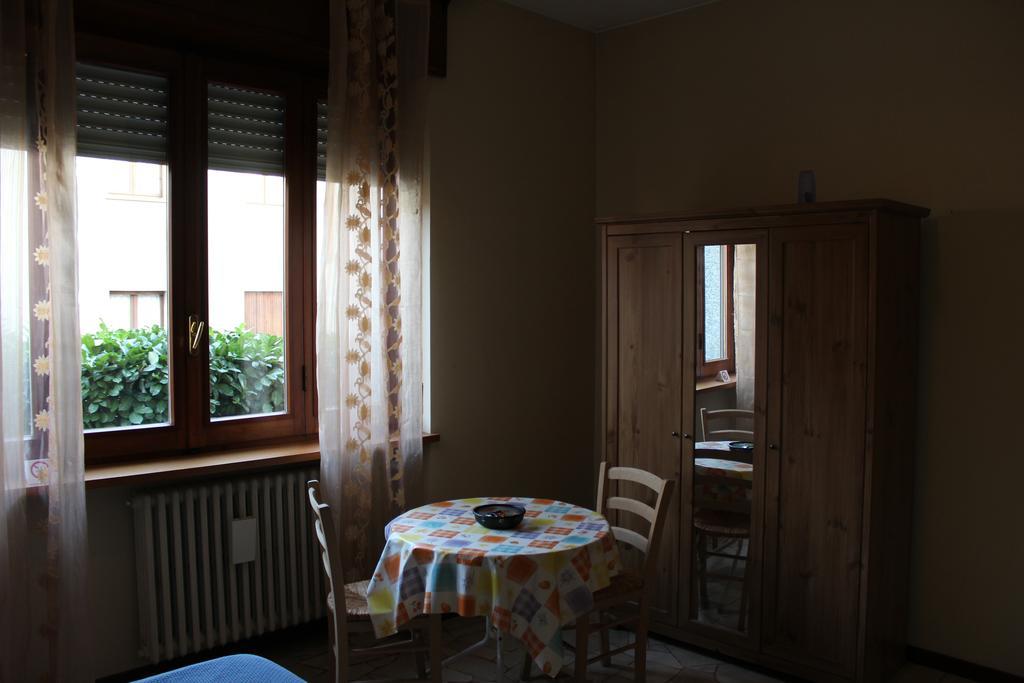 B&B Milano Malpensa 1 Castano Primo Pokoj fotografie